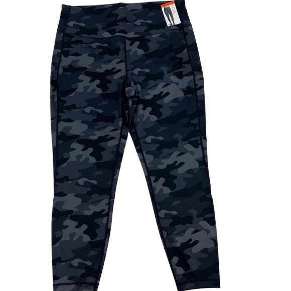 Lolë | Women's Leggings | Camouflage Pattern | Small - Picture 2 of 2